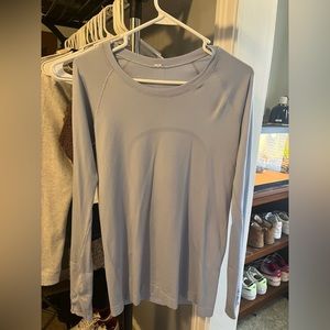 baby blue lululemon swiftly tech long sleeve